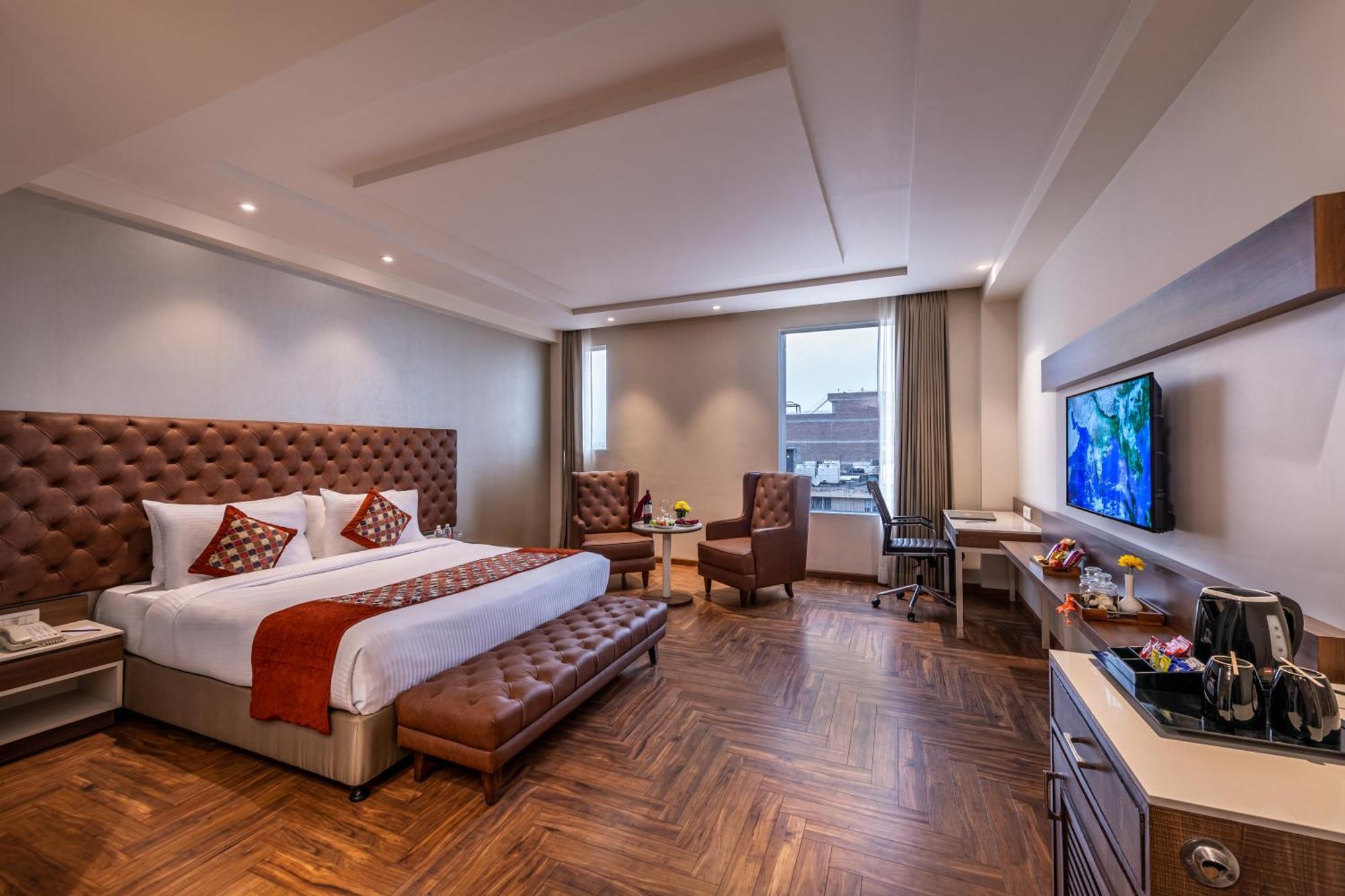 Hotel Comfort Alstonia Amritsar
